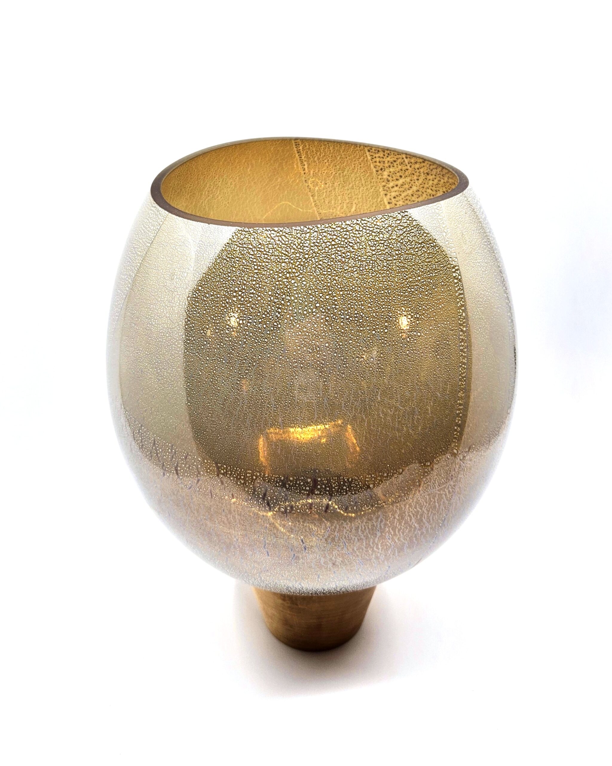 Mobius Vessel (medium amber)
